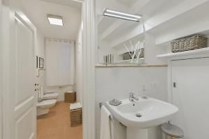 Appartamento Accogliente Via Delle Terme Florenz Exterior foto